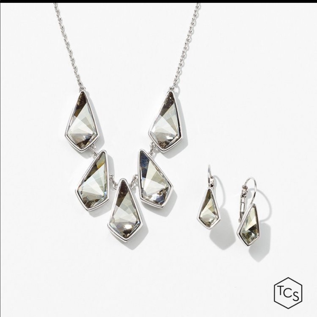 Cool Kite Necklace 100$